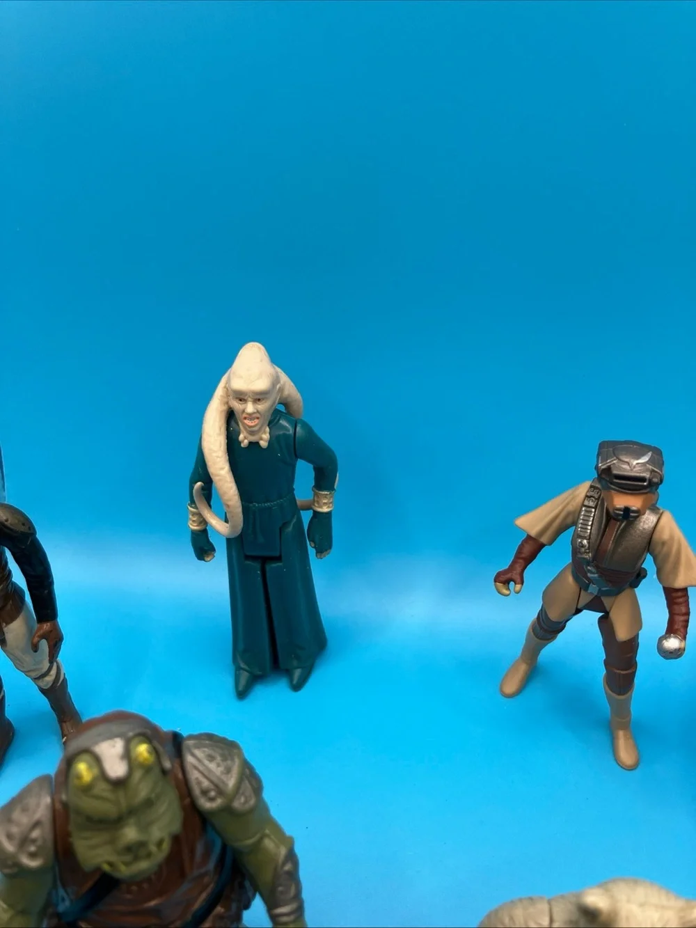 lot of 8 vintage Star Wars Figures